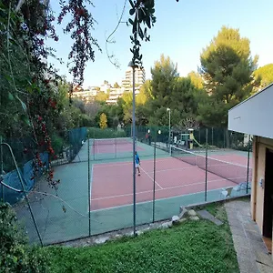  Villa Classy In With Pool And Private Parking Place France